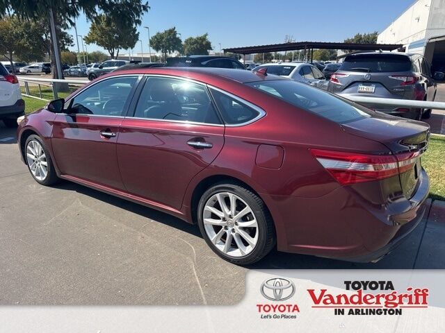 Toyota Avalon