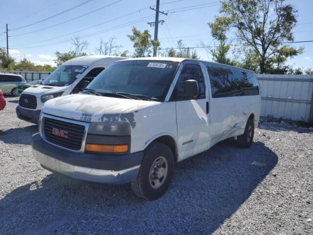 GMC Savana