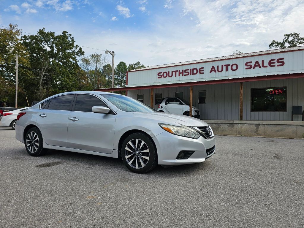 2017 NISSAN Altima