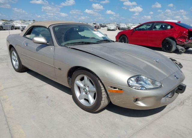 Jaguar XK8