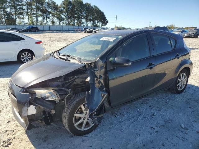 Toyota Prius C