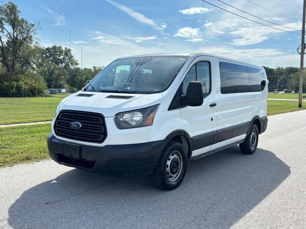 2017 FORD Transit