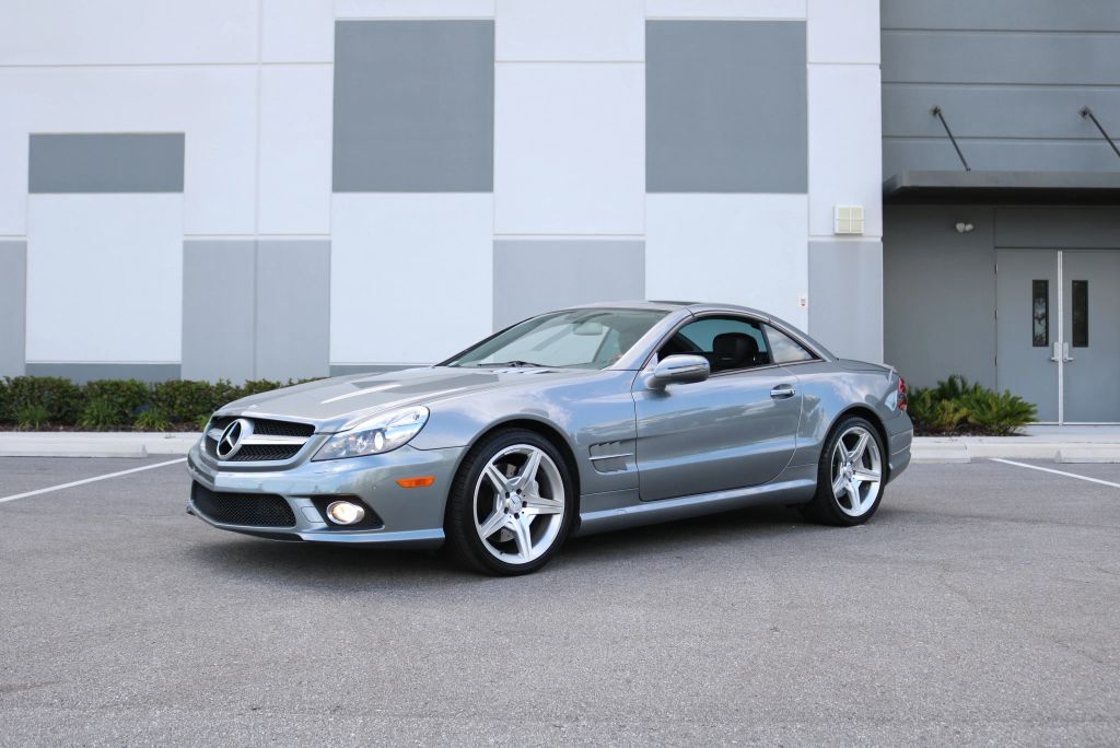 Mercedes-Benz SL-Class