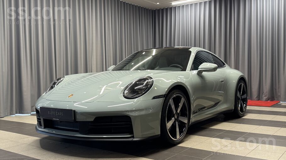 Porsche 911