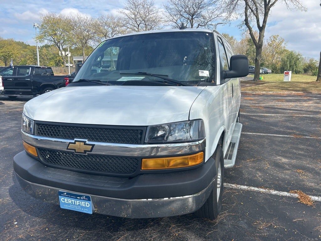 2023 CHEVROLET Express