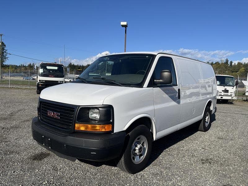 GMC Savana