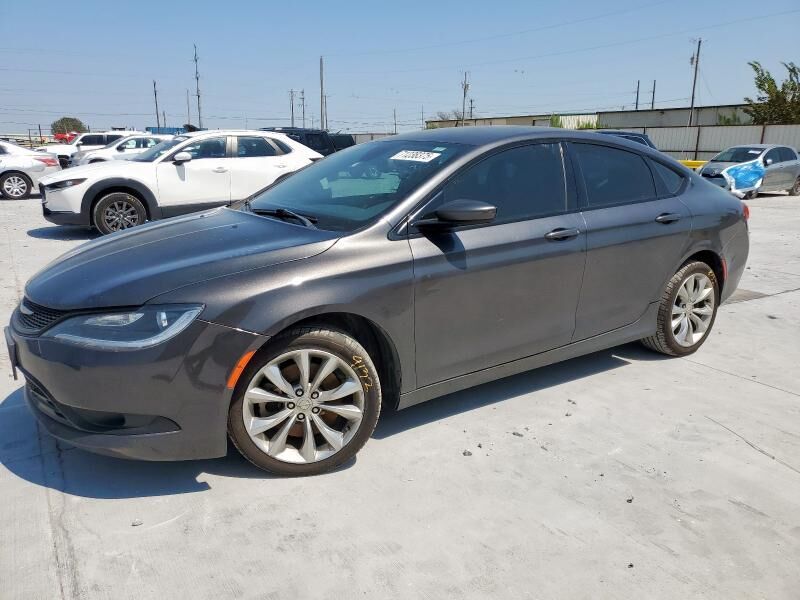 Chrysler 200