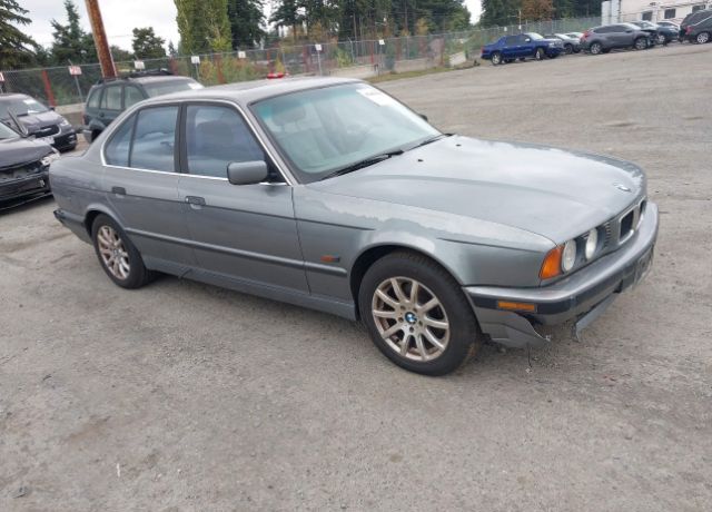 BMW 530i