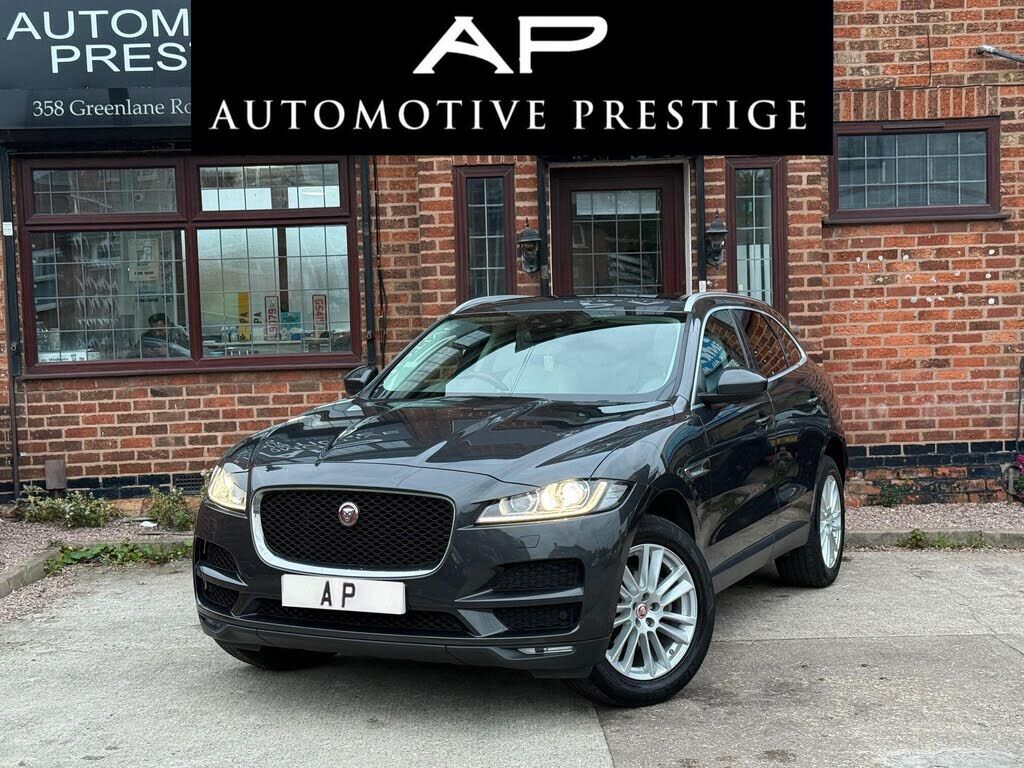 Jaguar F-Pace