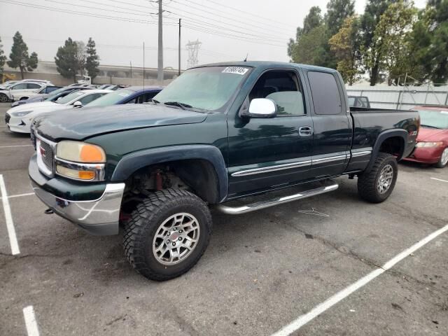 GMC Sierra