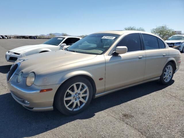 Jaguar S-Type