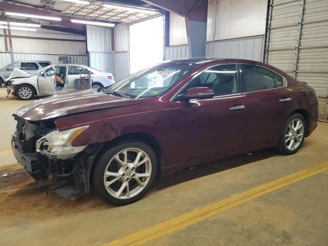 Nissan Maxima