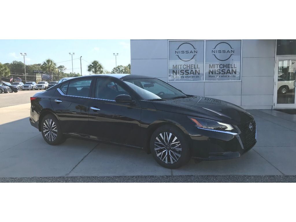 2025 NISSAN Altima
