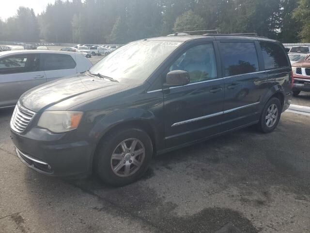 Chrysler Town and Country