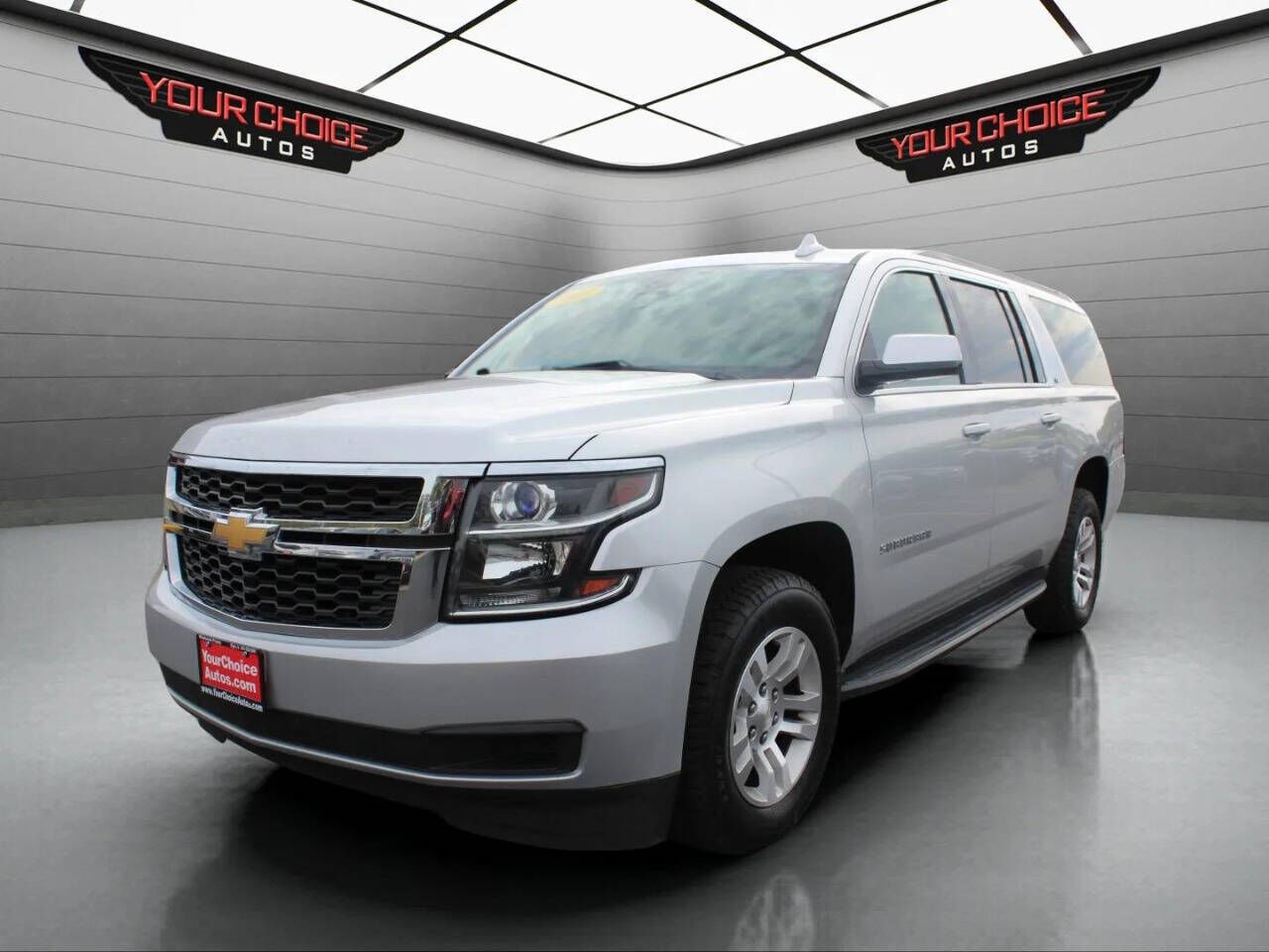 2017 CHEVROLET Suburban