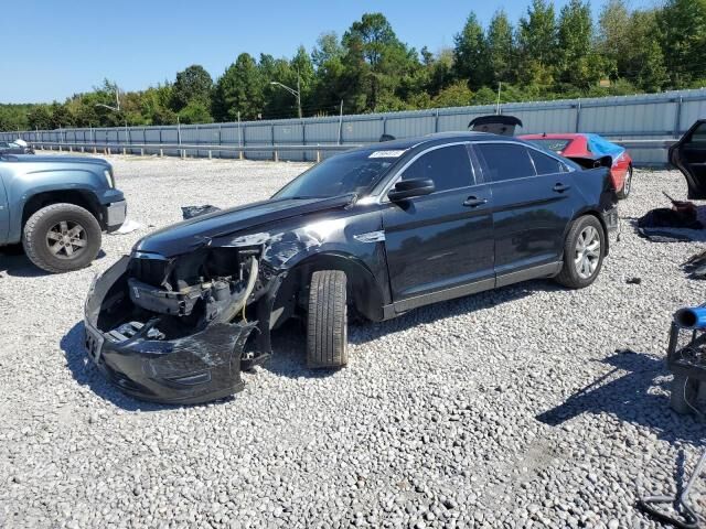 Ford Taurus