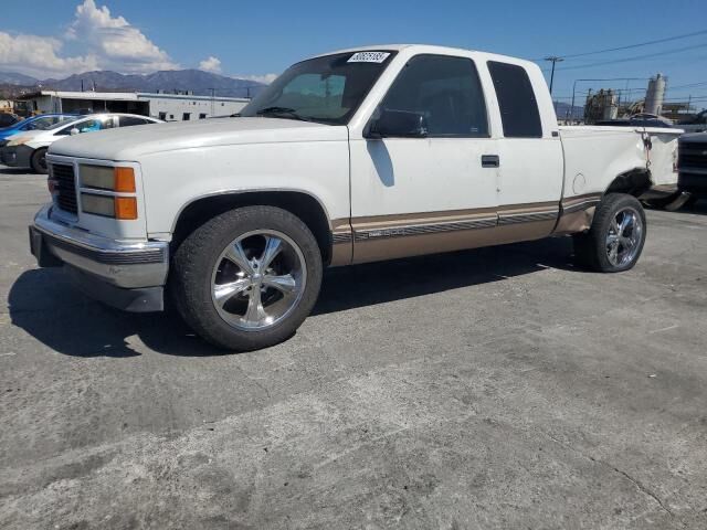 GMC Sierra