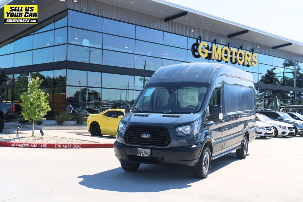 2019 FORD Transit