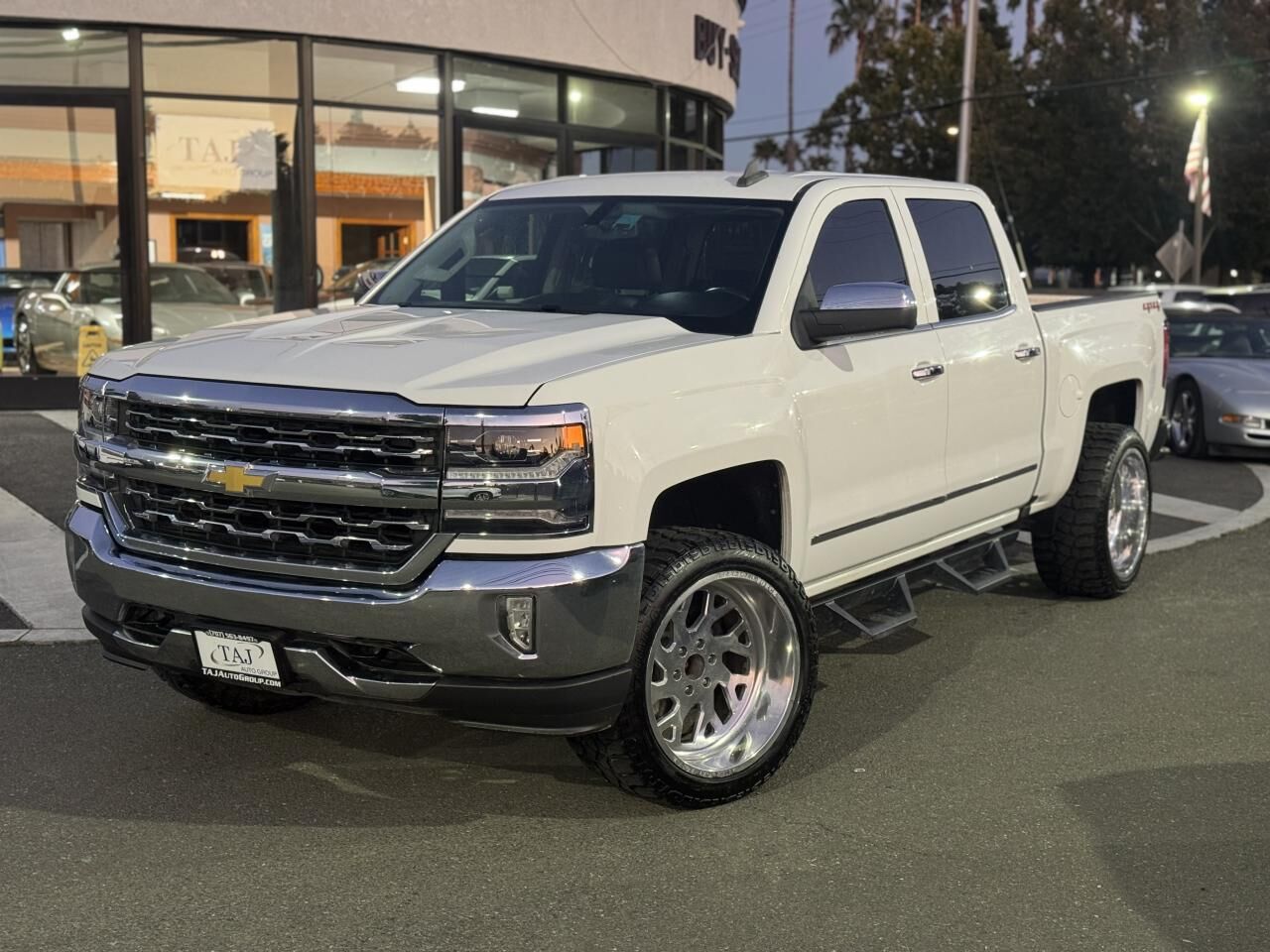2018 CHEVROLET Silverado