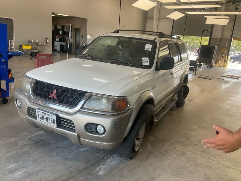Mitsubishi Montero Sport