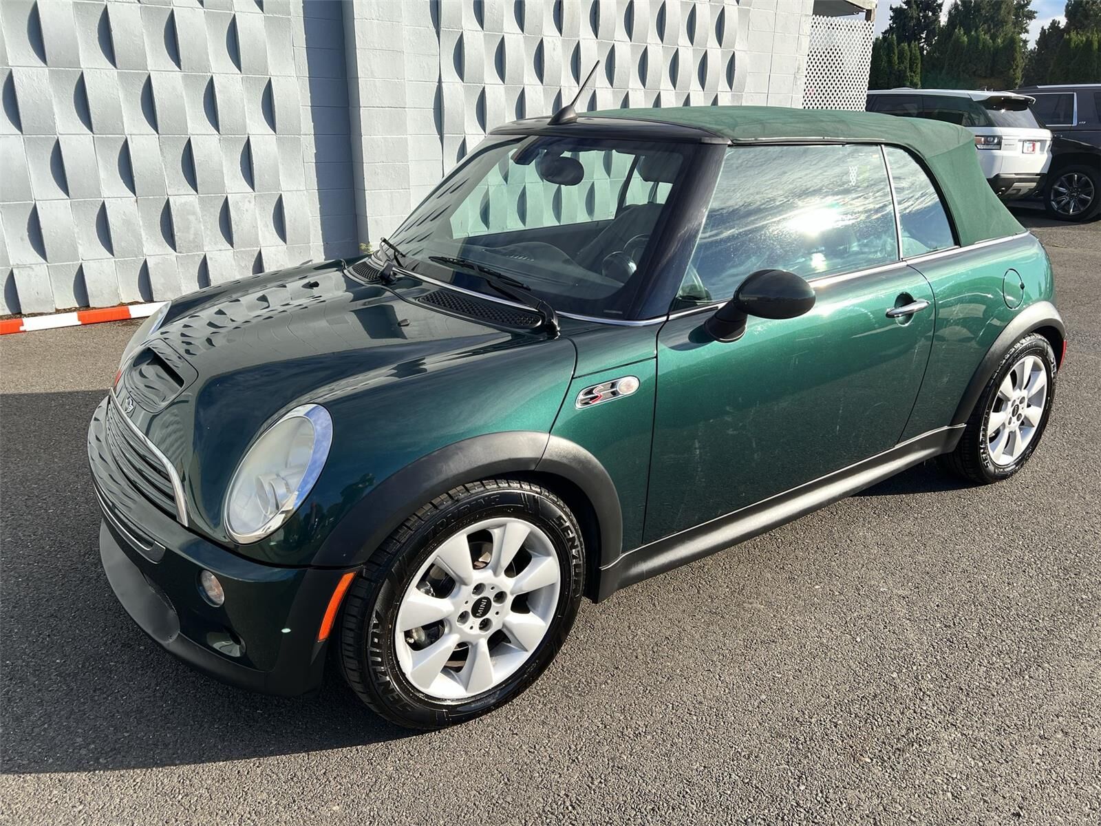 MINI Cooper Convertible
