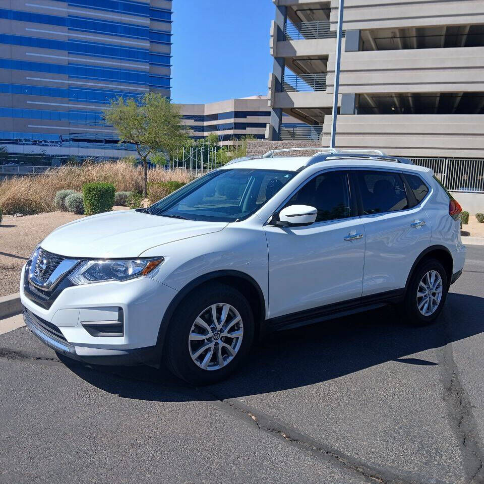 2017 NISSAN Rogue