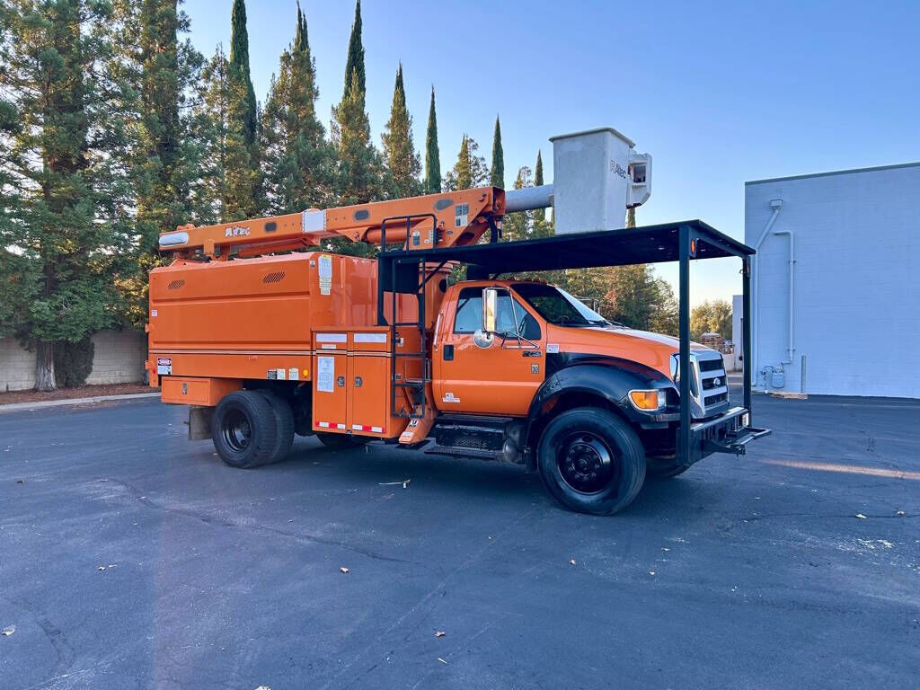 Ford F-750