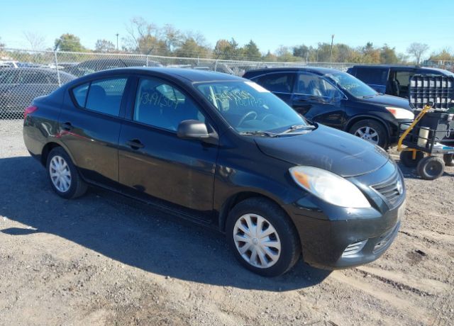 Nissan Versa