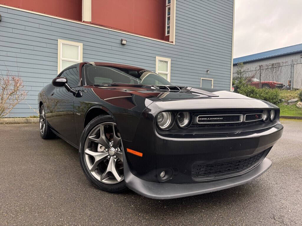 2015 DODGE Challenger