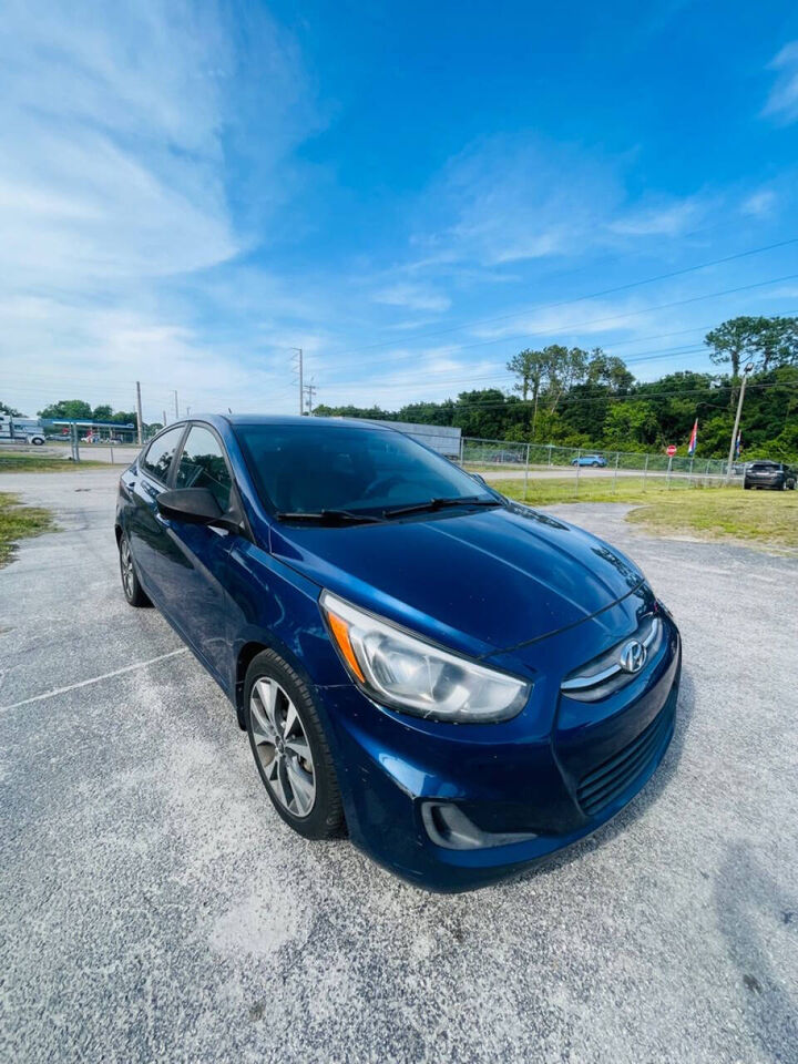 2017 HYUNDAI Accent