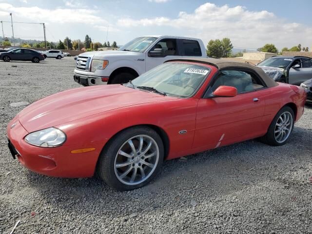 Jaguar XK8