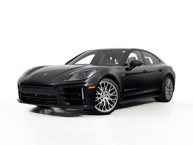 2025 PORSCHE Panamera