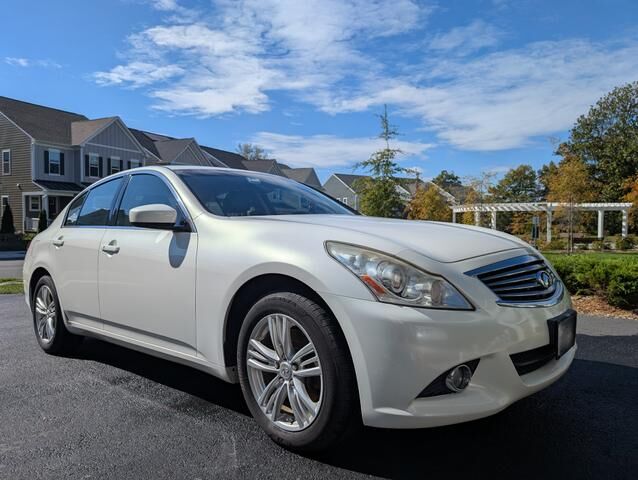 Infiniti G37