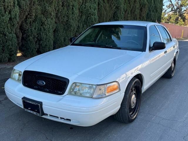 Ford Crown Victoria