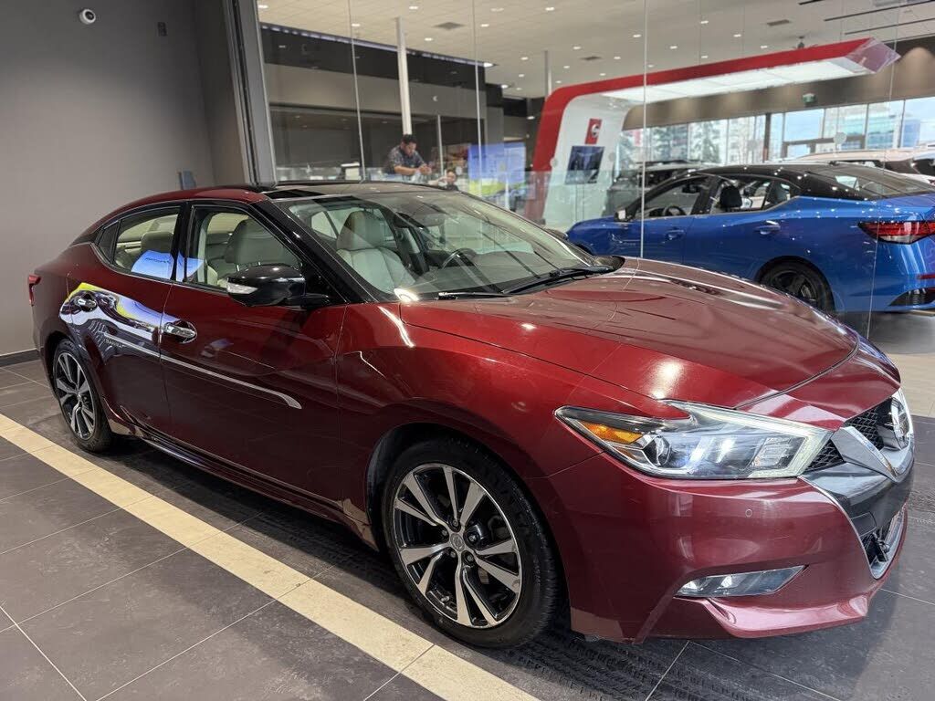 Nissan Maxima