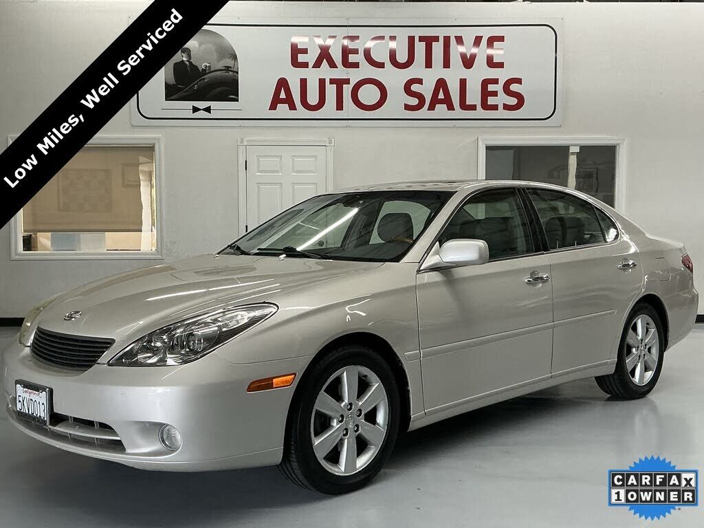 Lexus ES