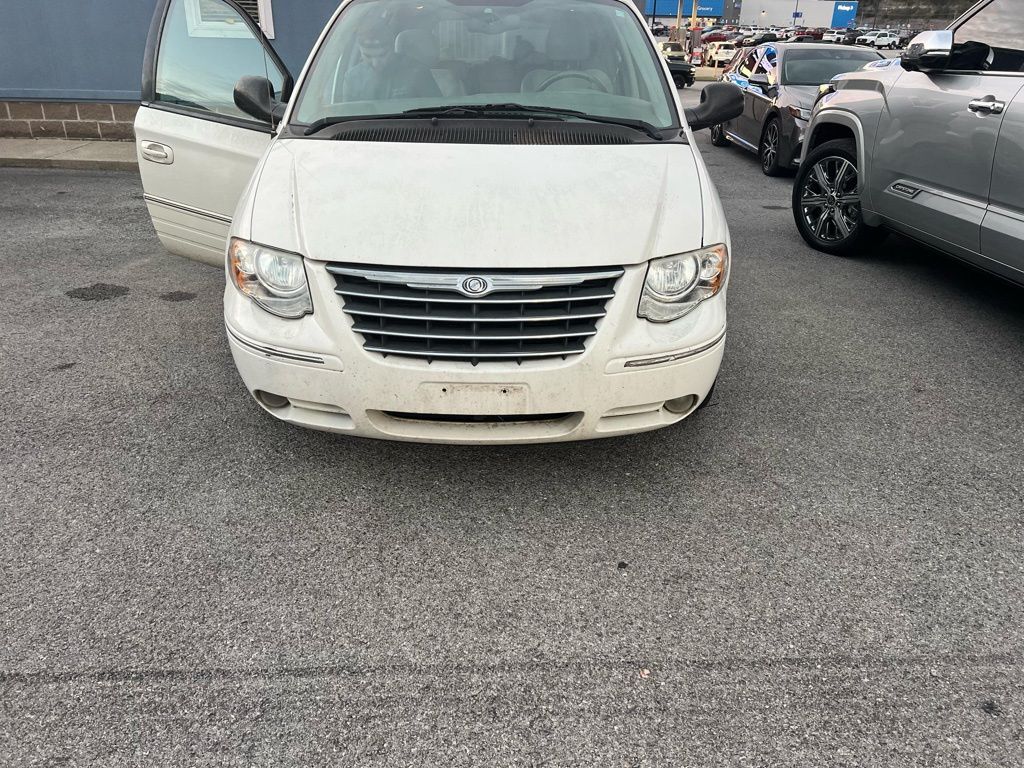 Chrysler Town and Country