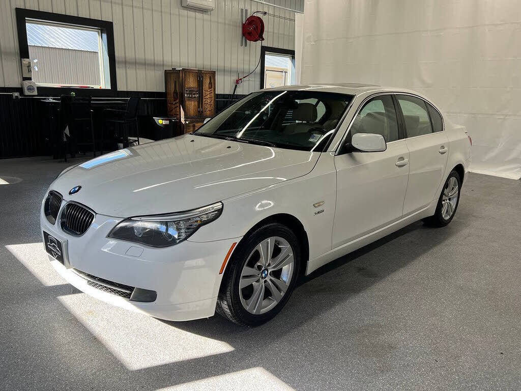 BMW 528i