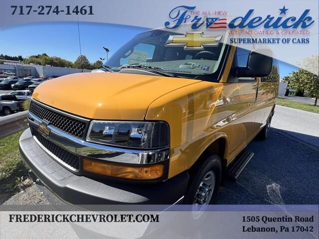 2025 CHEVROLET Express