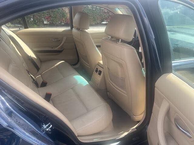 BMW 325i