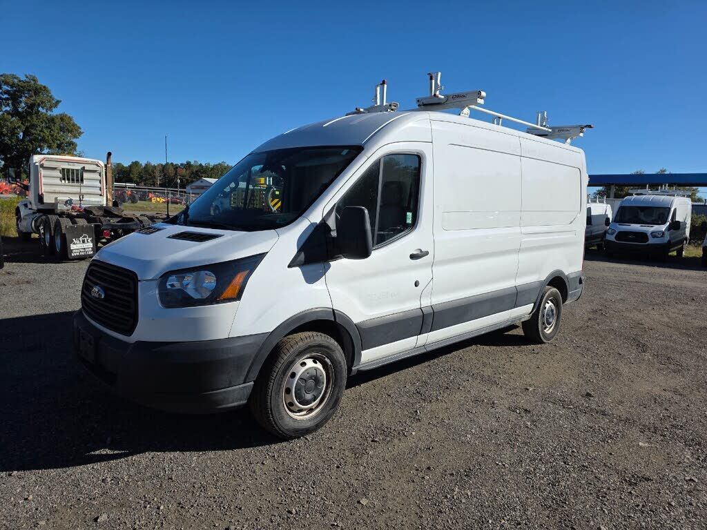 2019 FORD Transit