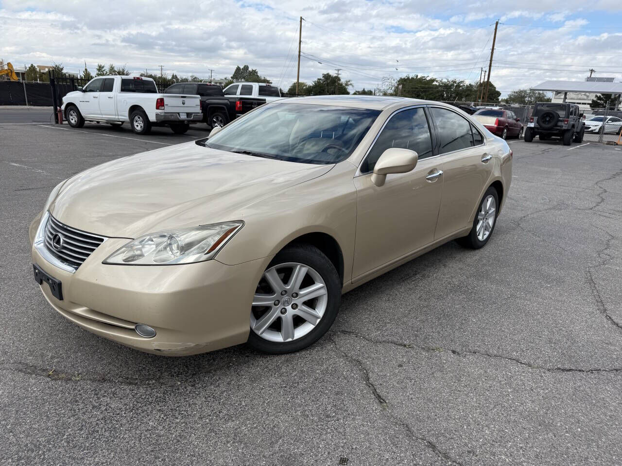Lexus ES