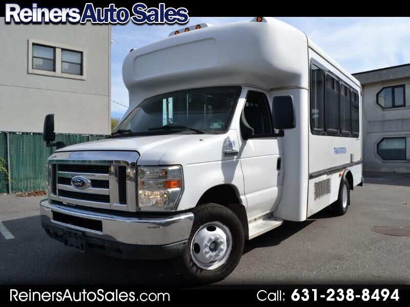 2013 FORD E-450