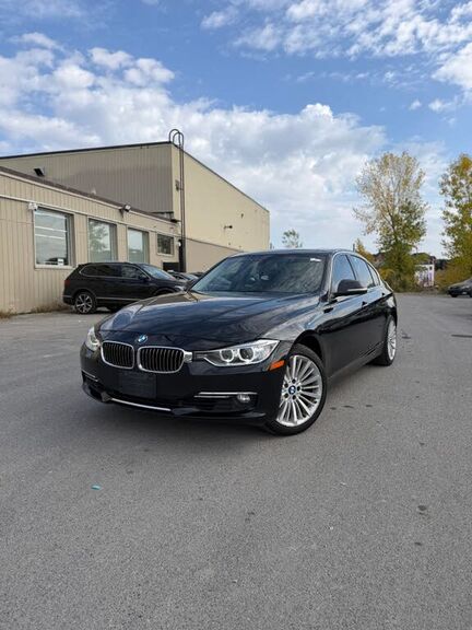 BMW 328i