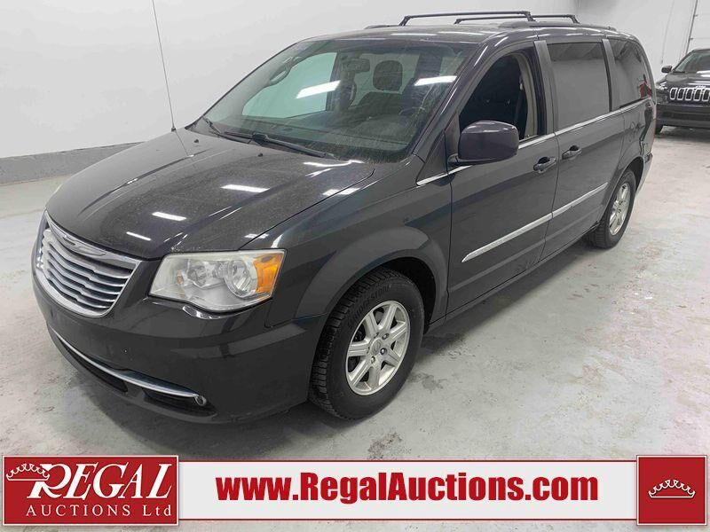 Chrysler Town and Country