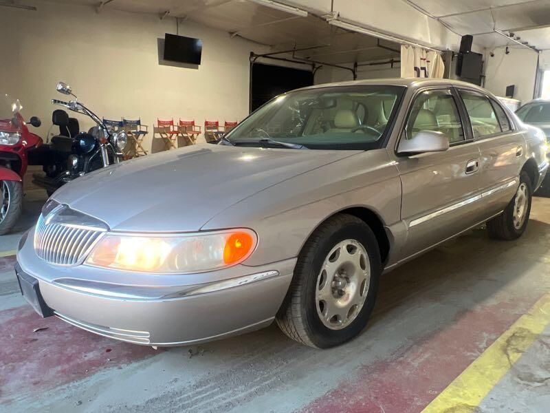 Lincoln Continental
