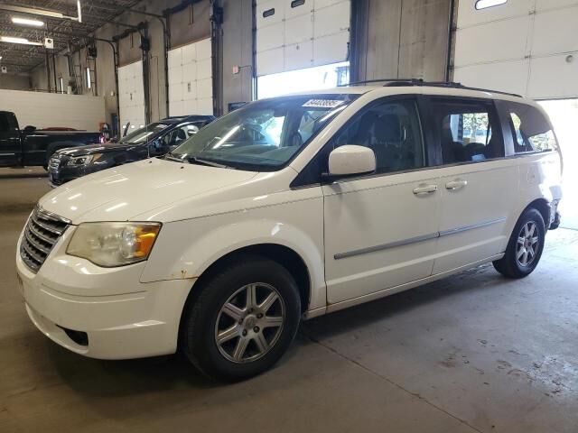 Chrysler Town and Country
