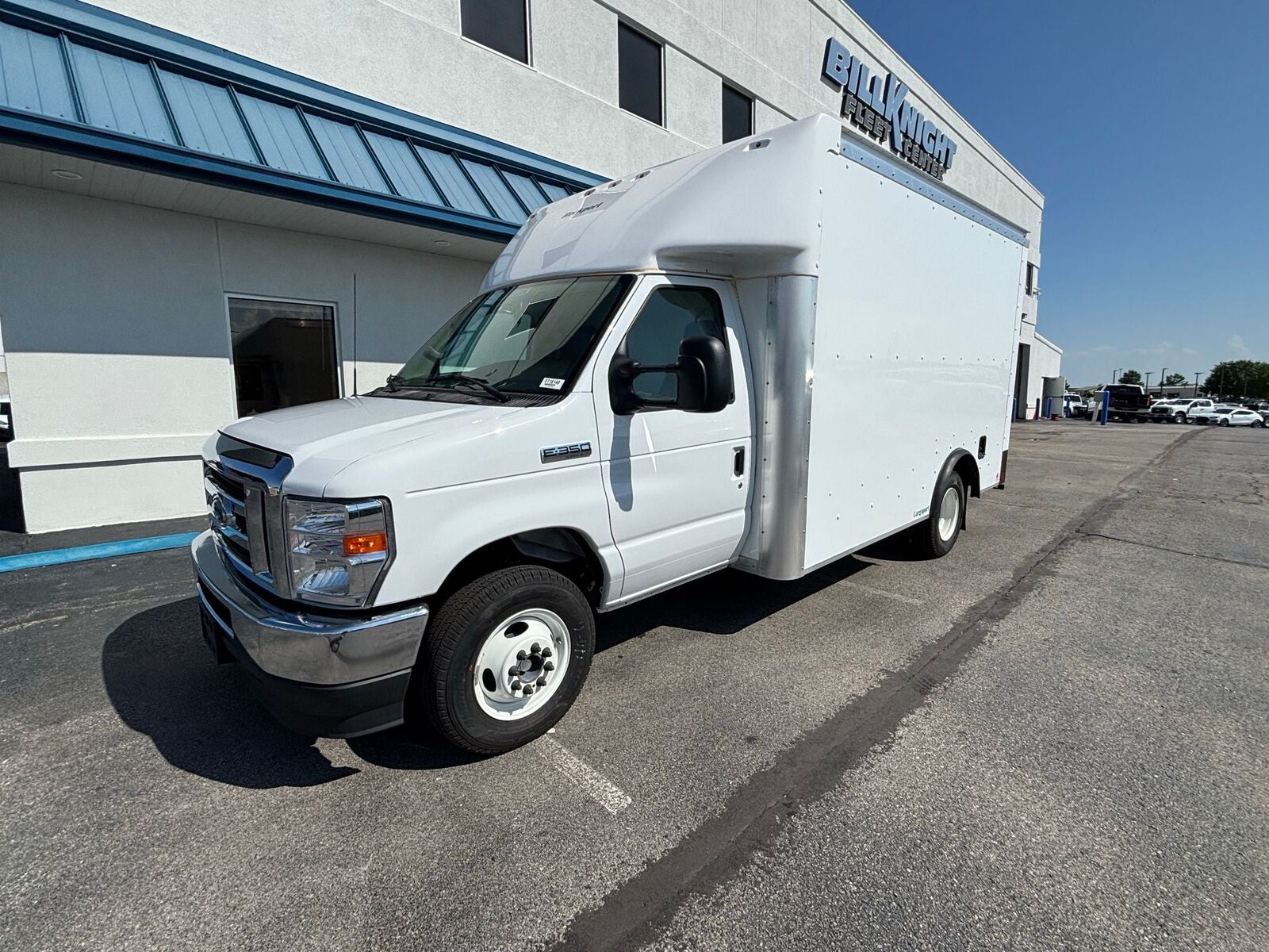 2025 FORD E-350
