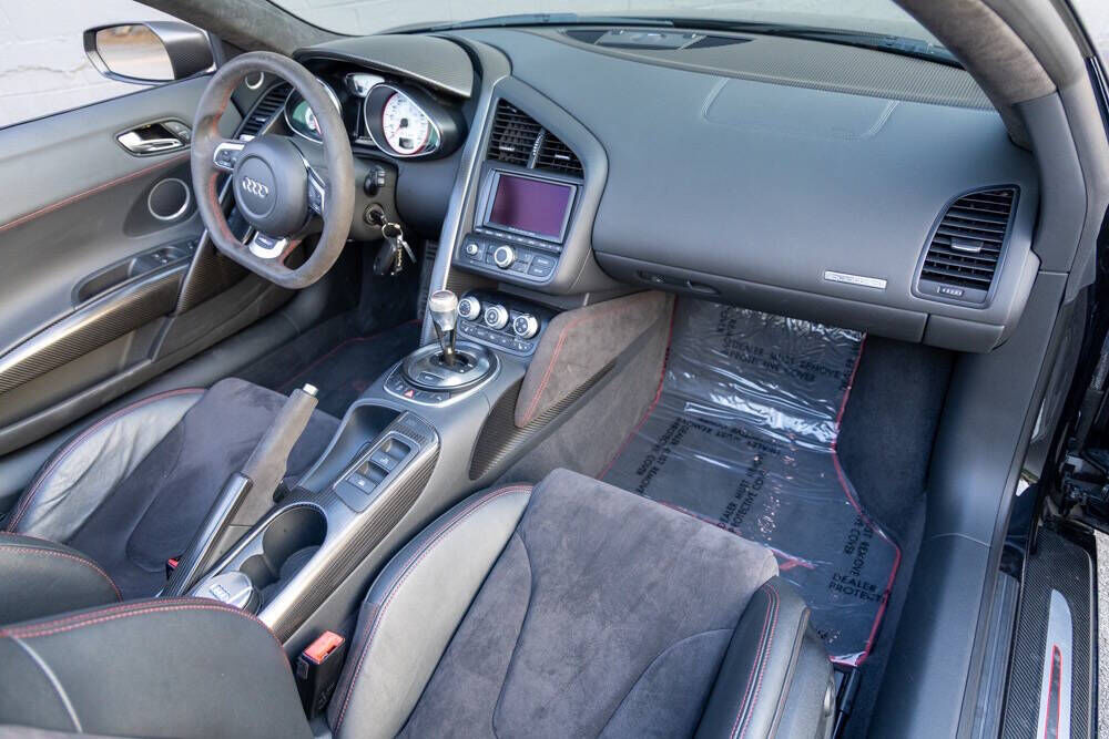 2012 Audi R8