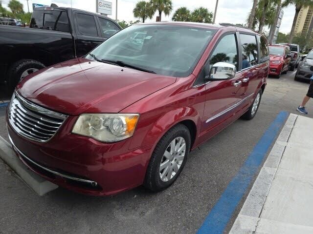 Chrysler Town and Country